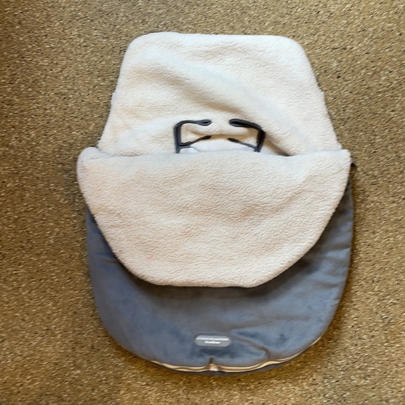 JJ Cole Bundle Me Collection - Picture 4 of 5